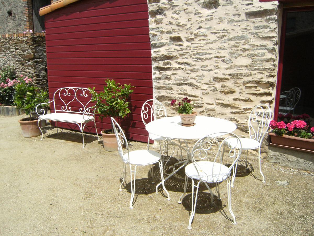 Domaine Du Fief Aux Dames Bed & Breakfast Monnieres  Exterior photo