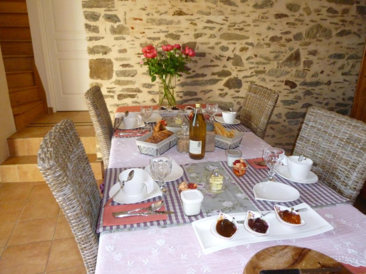 Domaine Du Fief Aux Dames Bed & Breakfast Monnieres  Exterior photo